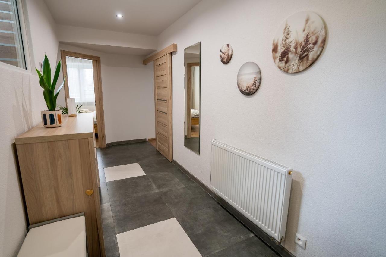 Apartmany Roster Liptowski Mikułasz Zewnętrze zdjęcie